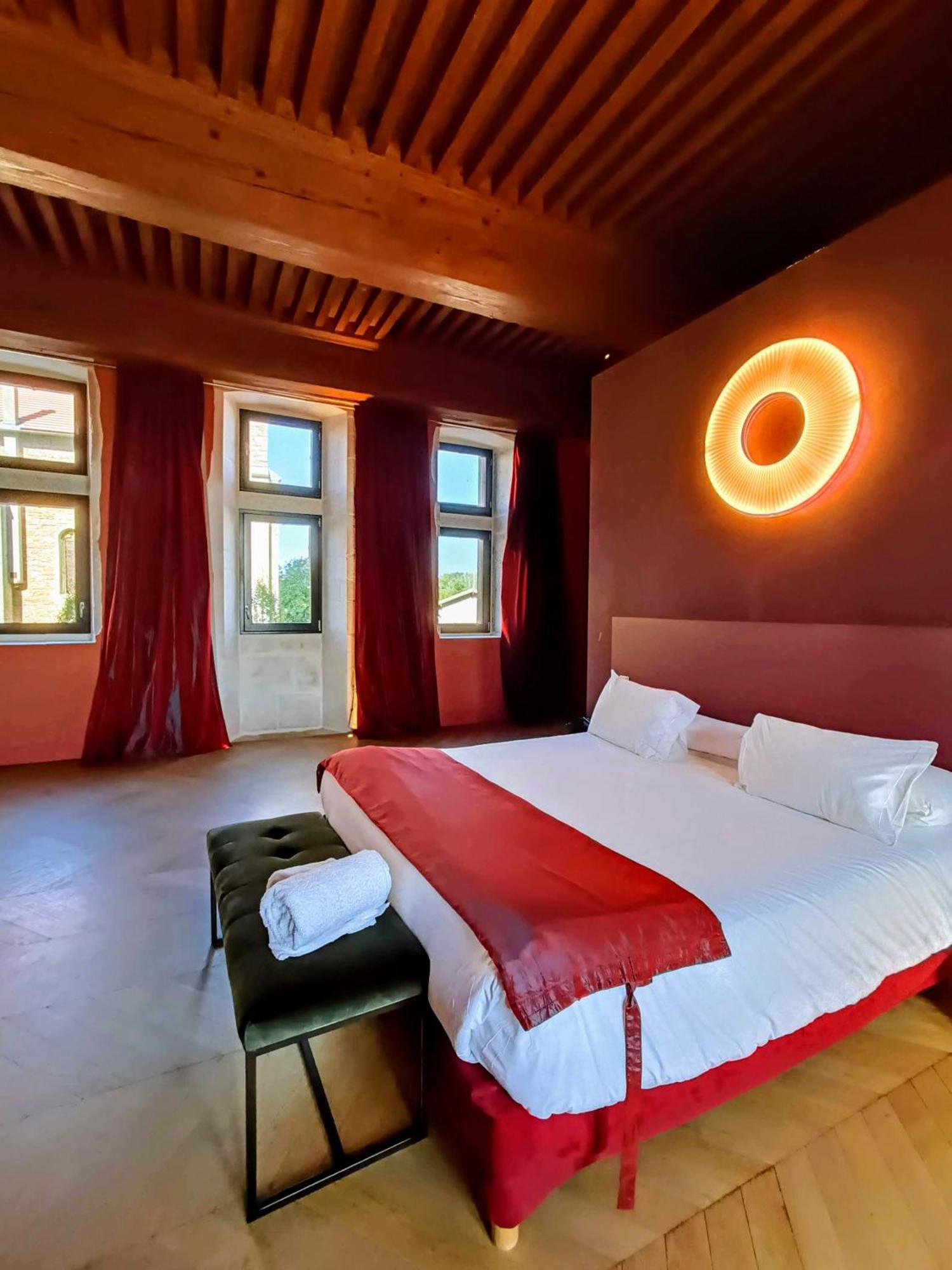 Les Chambres De La Renaissance Sainte-Julie Esterno foto