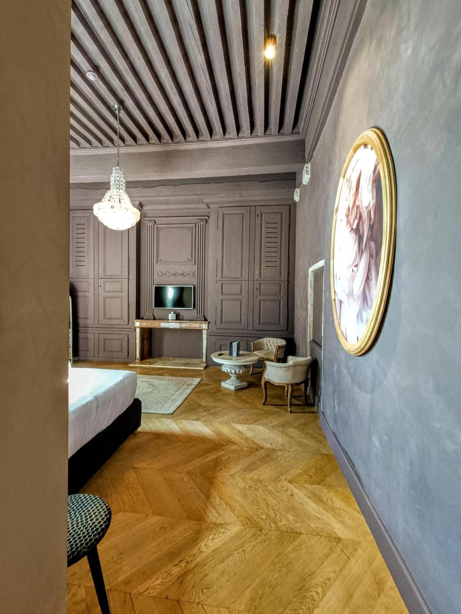 Les Chambres De La Renaissance Sainte-Julie Esterno foto