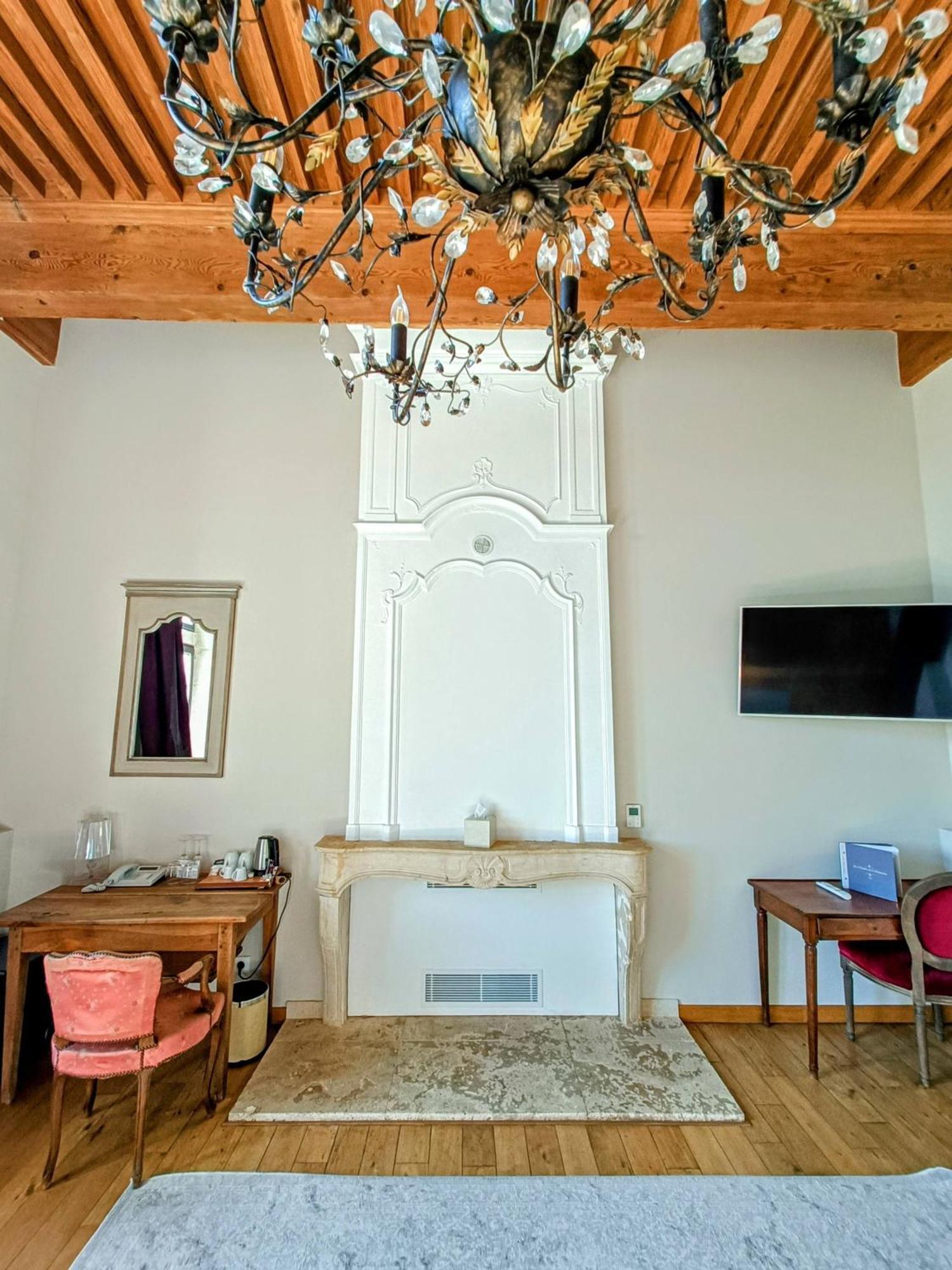 Les Chambres De La Renaissance Sainte-Julie Esterno foto