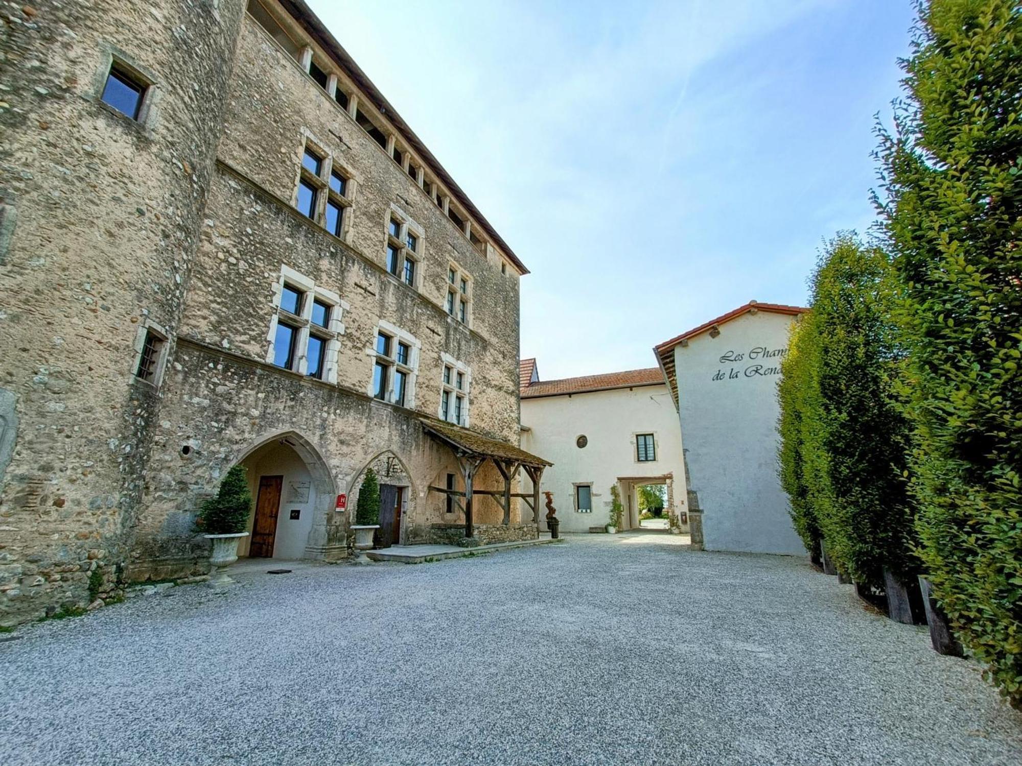 Les Chambres De La Renaissance Sainte-Julie Esterno foto