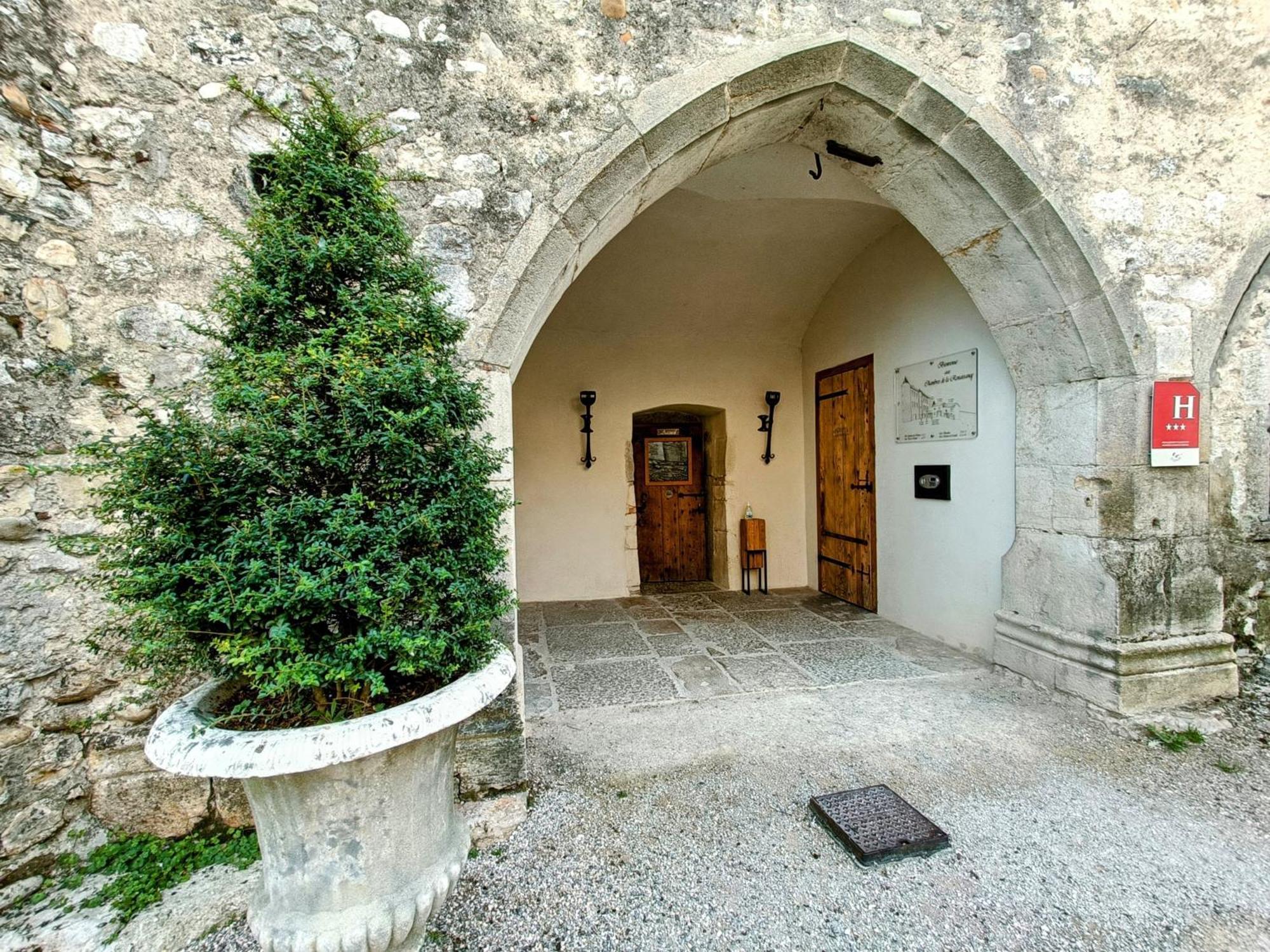 Les Chambres De La Renaissance Sainte-Julie Esterno foto