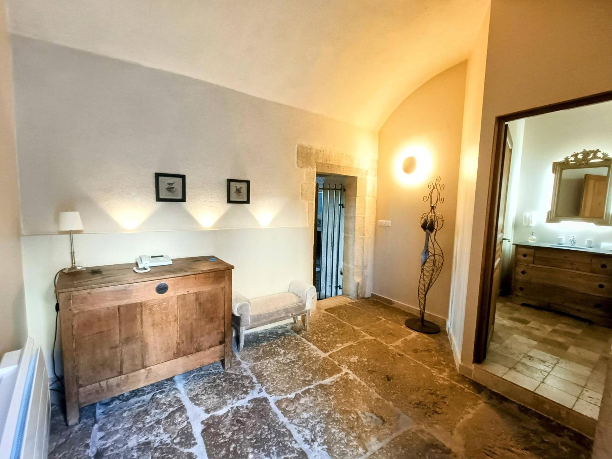 Les Chambres De La Renaissance Sainte-Julie Esterno foto